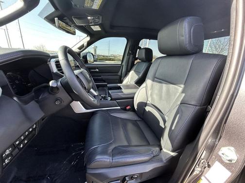 2024 Toyota Tundra Platinum