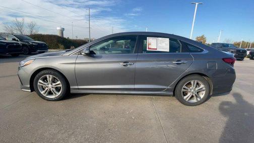 2018 Hyundai SONATA SEL