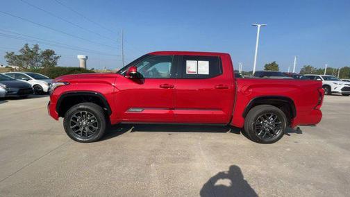 2022 Toyota Tundra Platinum