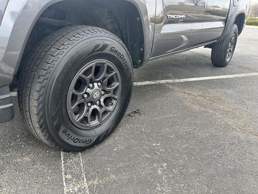 2017 Toyota Tacoma SR5