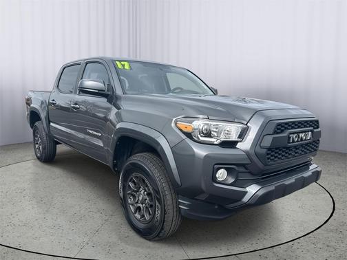 2017 Toyota Tacoma SR5