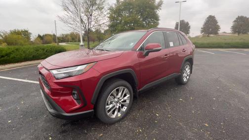 2025 Toyota RAV4 XLE Premium