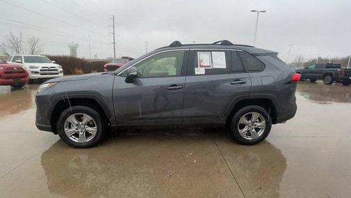 2025 Toyota RAV4 Hybrid LE