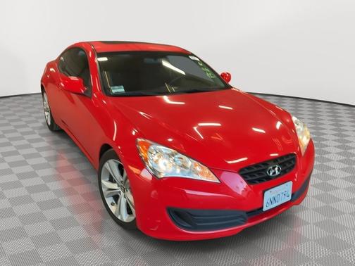2011 Hyundai Genesis Coupe 2.0T Premium