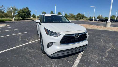 2022 Toyota Highlander Limited