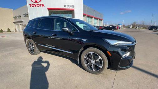 2022 Buick Enclave AWD Essence