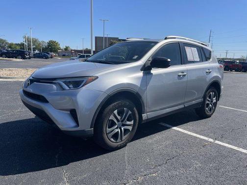 2016 Toyota RAV4 LE