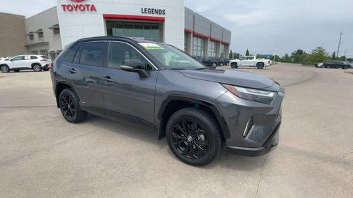 2024 Toyota RAV4 Hybrid SE