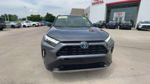 2024 Toyota RAV4 Hybrid SE