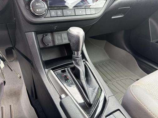 Barcelona Red Metallic 2015 Toyota Corolla LE