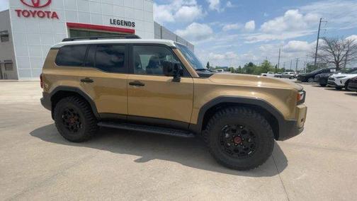 2025 Toyota Land Cruiser Base