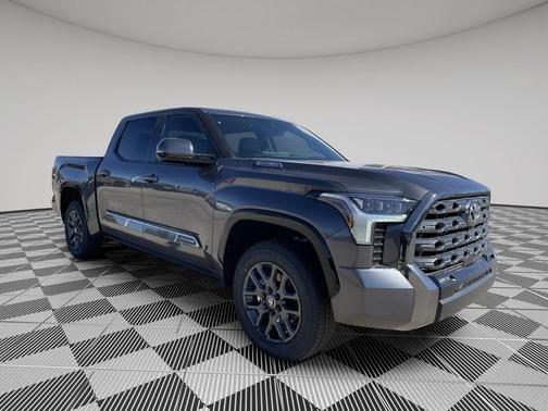 2026 Toyota Tundra Hybrid Platinum