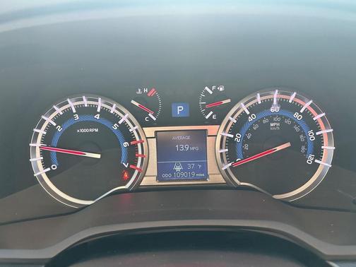 Magnetic Gray Metallic 2016 Toyota 4Runner TRD Pro