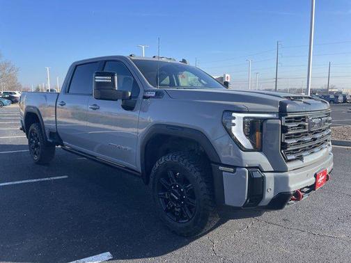 2025 GMC Sierra 2500 AT4