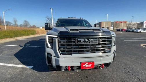 2025 GMC Sierra 2500 AT4