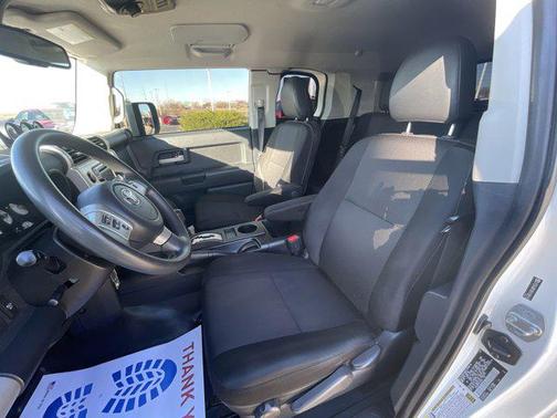 2014 Toyota FJ Cruiser Base