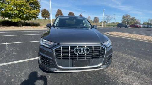 2020 Audi Q7 45 Premium Plus