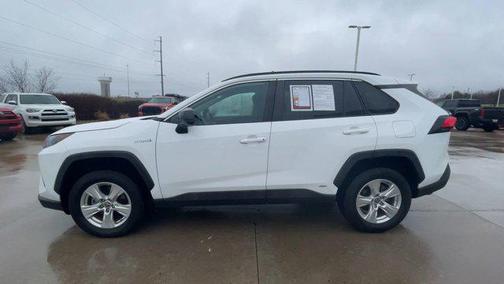 2021 Toyota RAV4 Hybrid LE