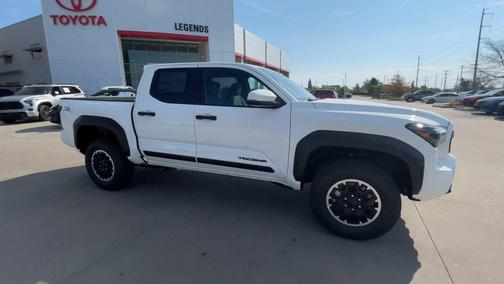 2025 Toyota Tacoma TRD Off Road