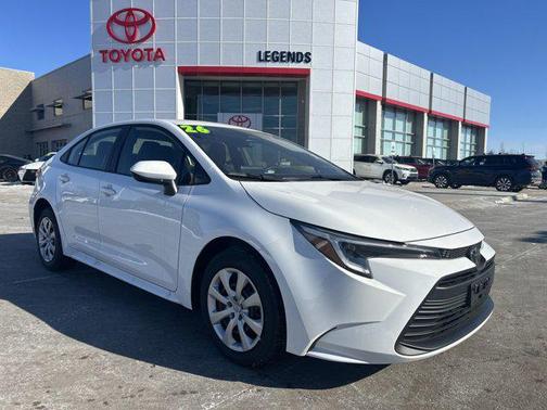 2026 Toyota Corolla Hybrid LE