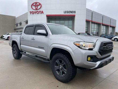 2016 Toyota Tacoma SR5
