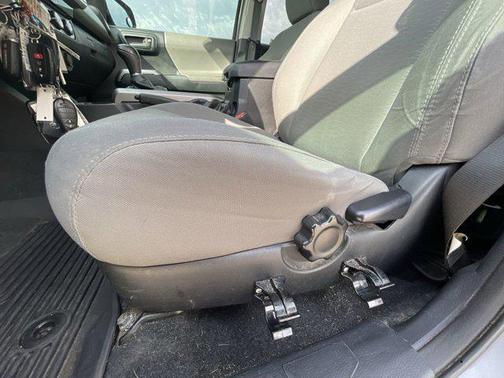 2016 Toyota Tacoma SR5