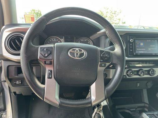 2016 Toyota Tacoma SR5