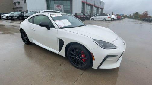 2024 Toyota GR86 Premium