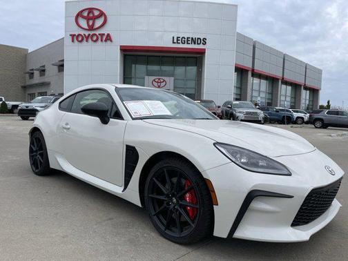2024 Toyota GR86 Premium