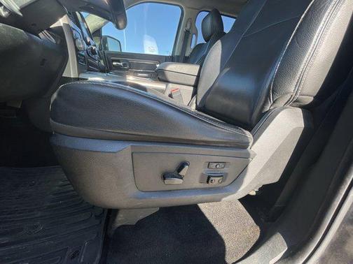 2014 RAM 1500 Laramie