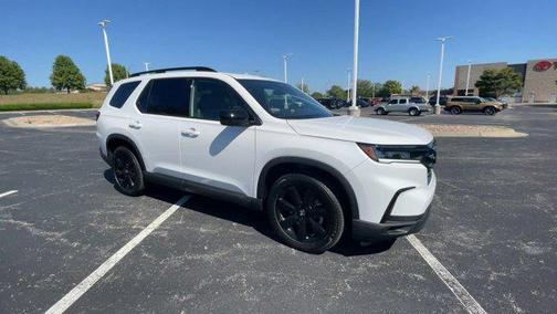 2025 Honda Pilot Black Edition