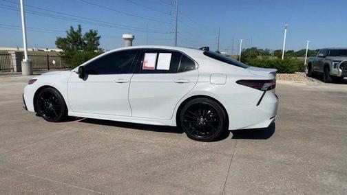 2022 Toyota Camry XSE V6