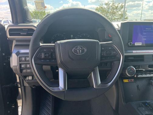 2025 Toyota Tacoma TRD Off Road