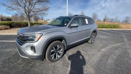 2024 Volkswagen Atlas 2.0T SE