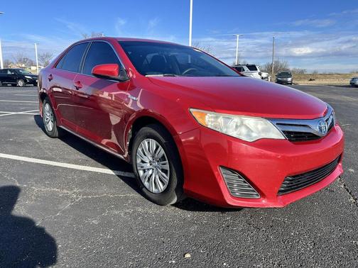 2014 Toyota Camry Hybrid LE