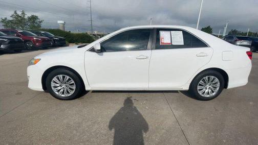 2014 Toyota Camry LE