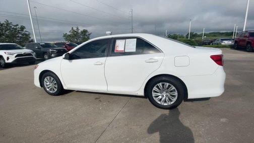 2014 Toyota Camry LE