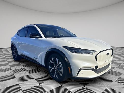 2022 Ford Mustang Mach-E Premium