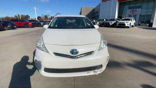 2013 Toyota Prius v Two