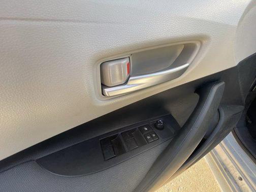 2021 Toyota Corolla Hybrid SE