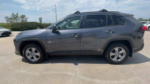 2025 Toyota RAV4 Hybrid LE