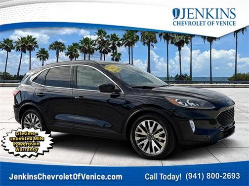 2021 Ford Escape Titanium