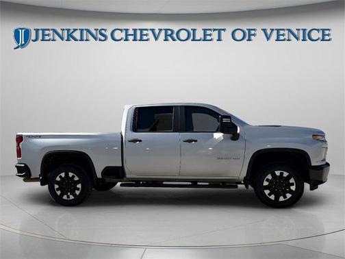 2020 Chevrolet Silverado 2500 Custom