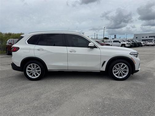 2022 BMW X5 sDrive40i