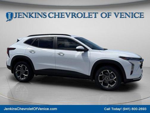 Summit White 2026 Chevrolet Trax LT