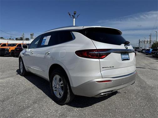 2020 Buick Enclave FWD Essence