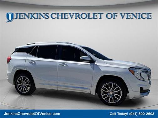 2022 GMC Terrain Denali