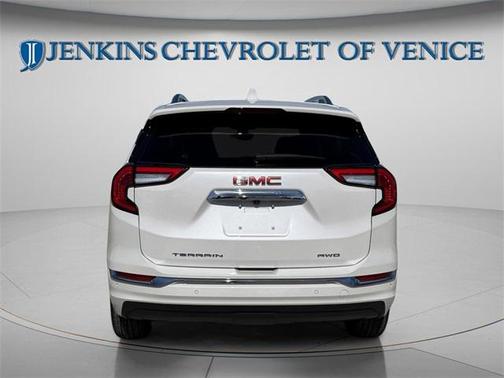 2022 GMC Terrain Denali