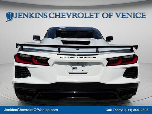 Arctic White 2026 Chevrolet Corvette Stingray w/3LT