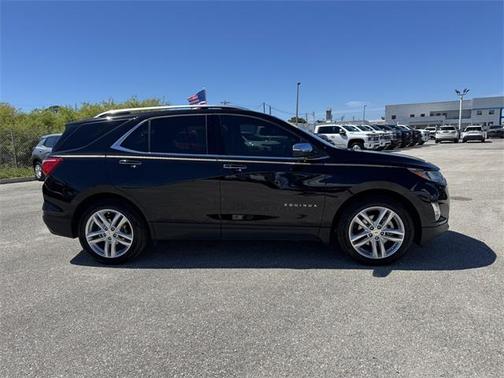 2020 Chevrolet Equinox Premier w/2LZ